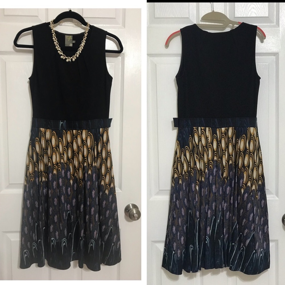 Taylor floral dress in size 4